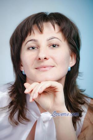 114592 - Valentina Age: 38 - Russia