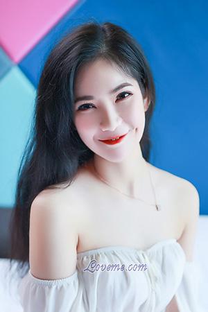 207548 - Mengying Age: 28 - China