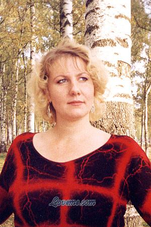 60740 - Oksana Age: 37 - Russia